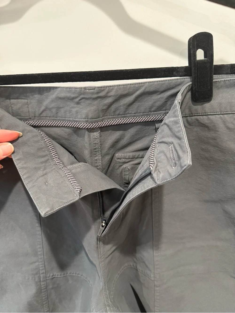 Vuori Men's Barren Short (size 30)